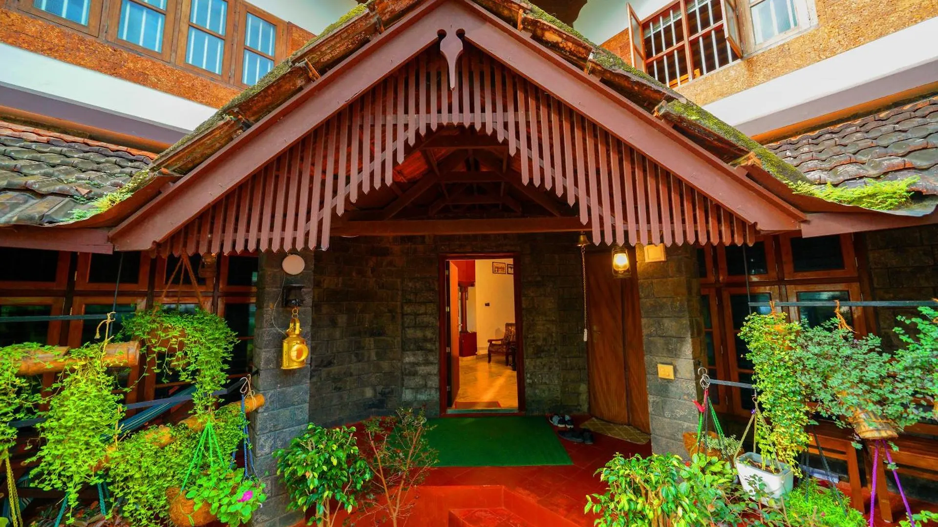Jaladhija - Lakeview Homestay Kozhikode