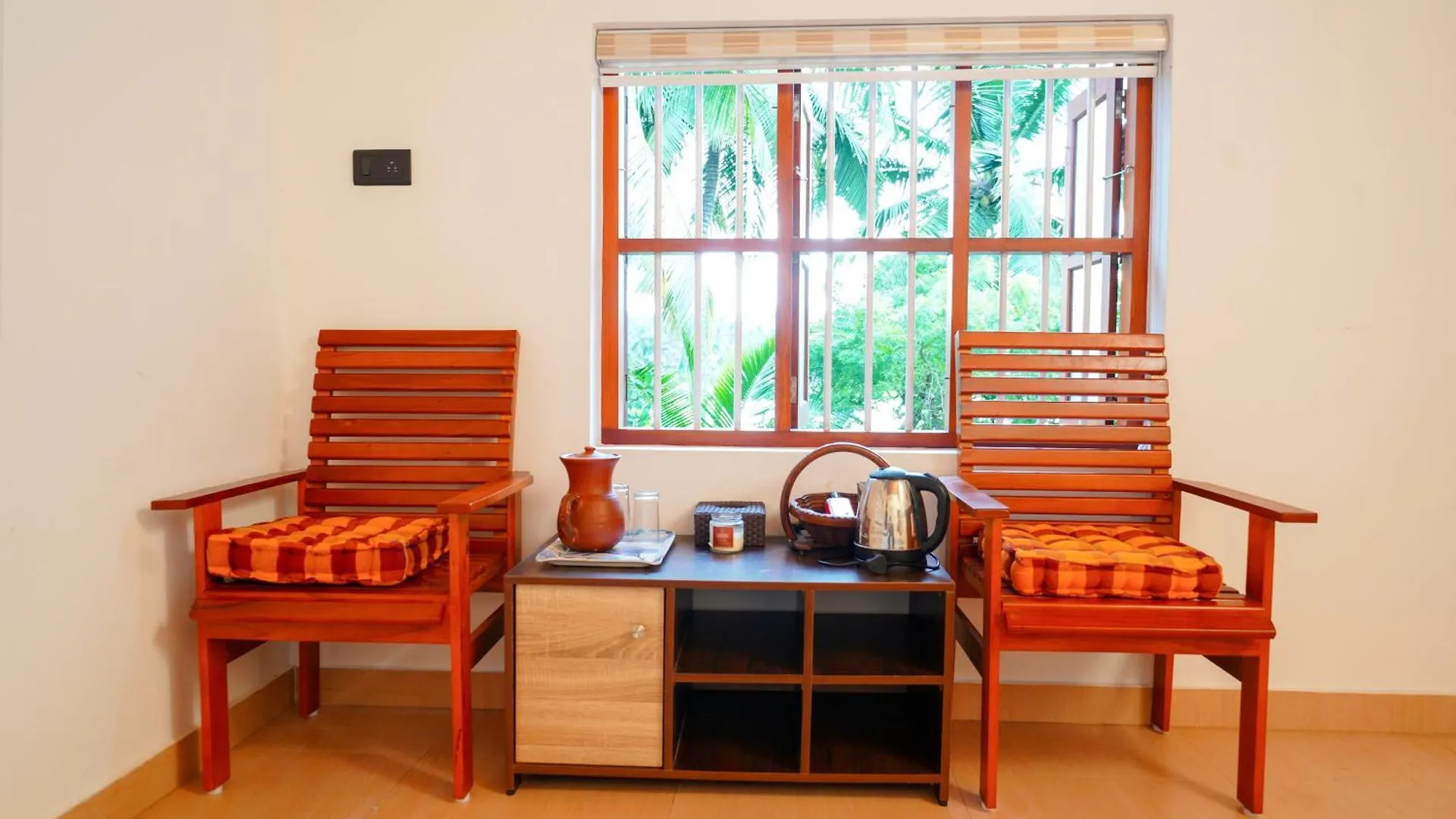 Jaladhija - Lakeview Homestay Kozhikode