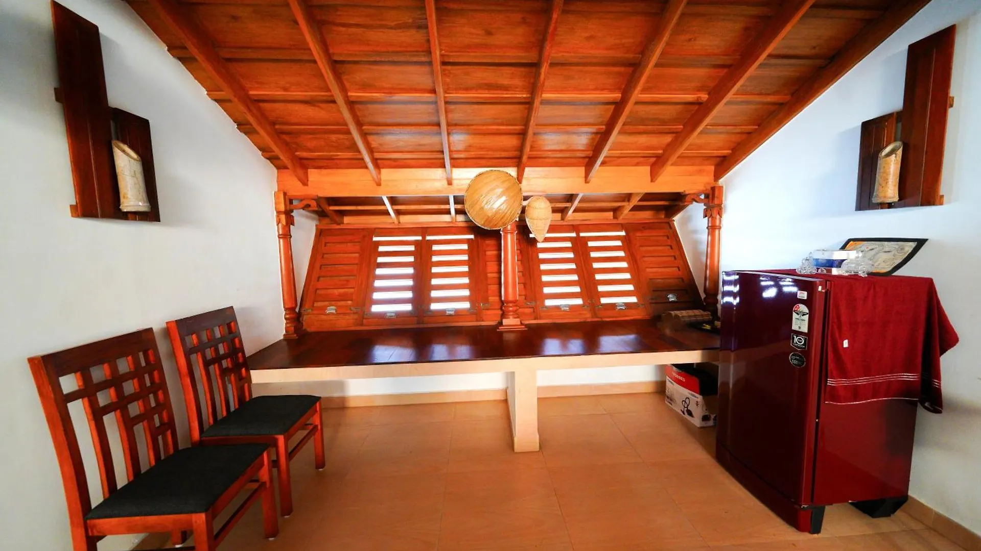 Jaladhija - Lakeview Homestay Kozhikode