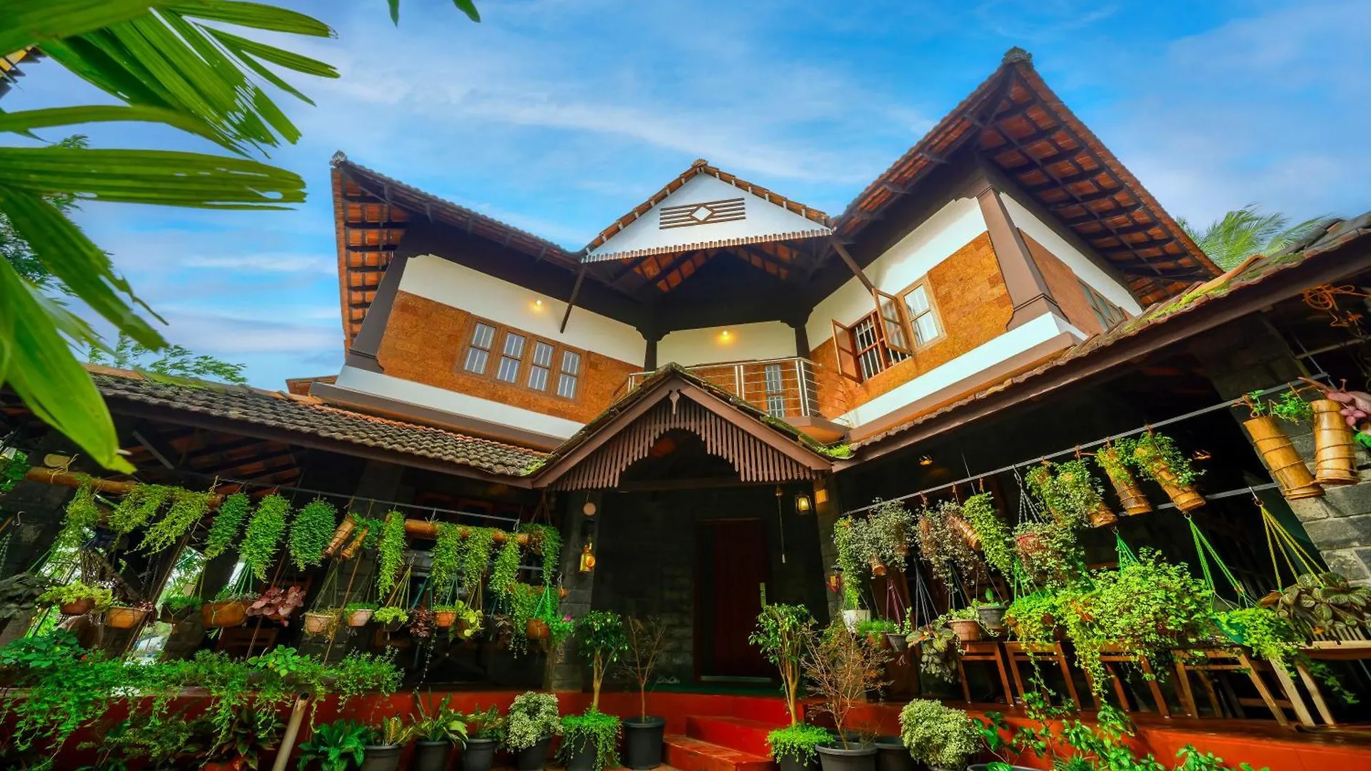 Jaladhija - Lakeview Homestay Kozhikode